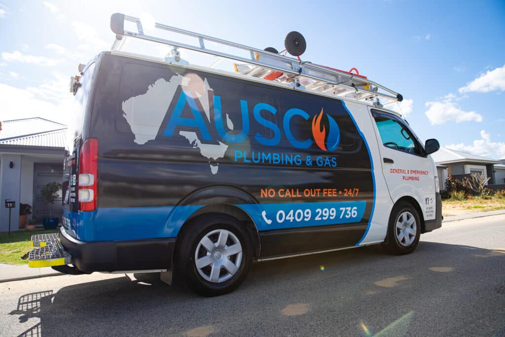 Ausco Plumbing & Gas van