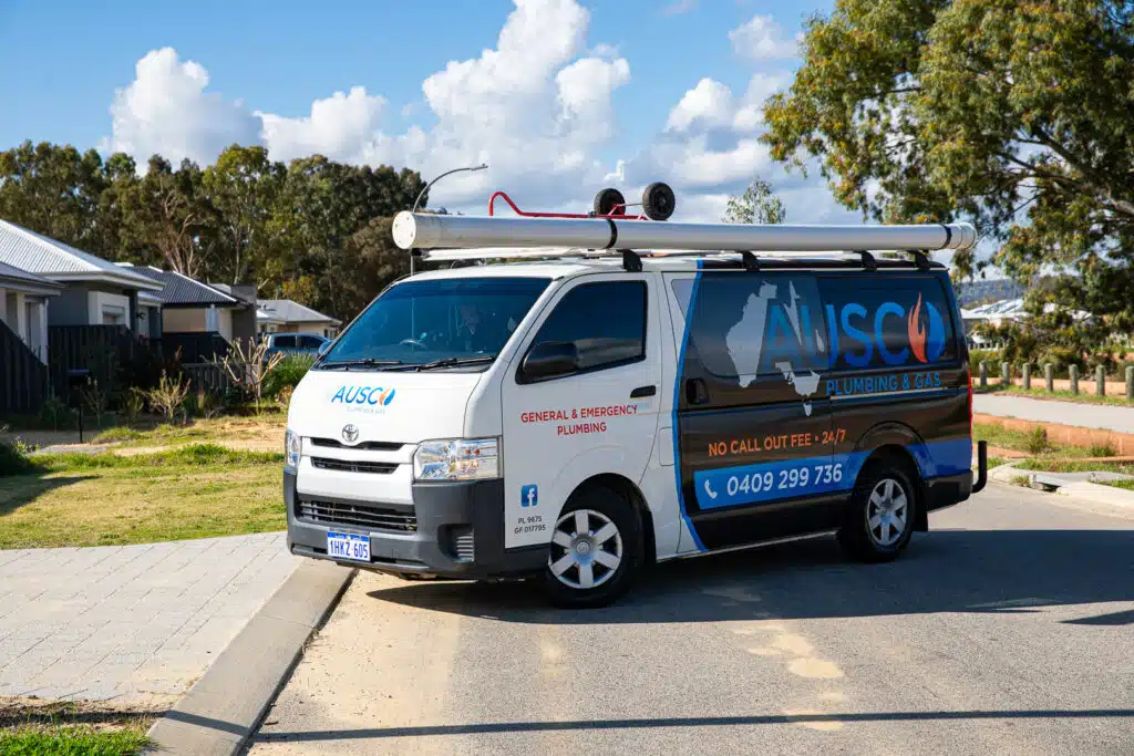 Ausco Plumbing & Gas van